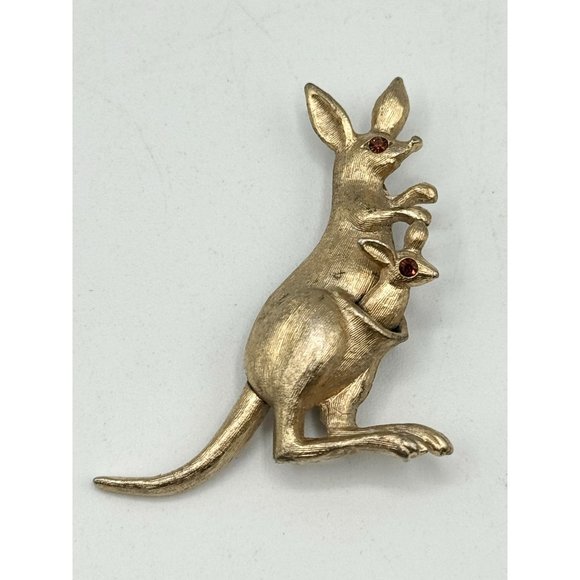 Vintage Avon Articulating Kangaroo Brooch Pin - Picture 3 of 5